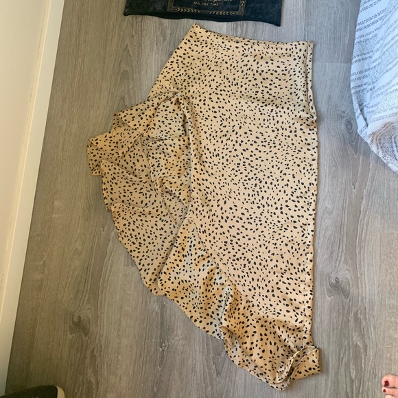 Leopard silk skirt - Picture 2 of 5